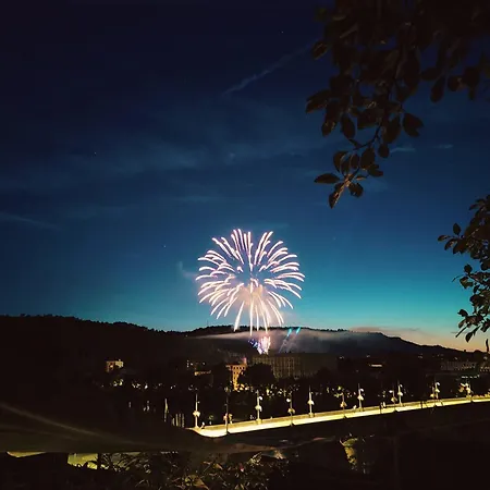 Bel Avec Jardin Et Vue A Cahors